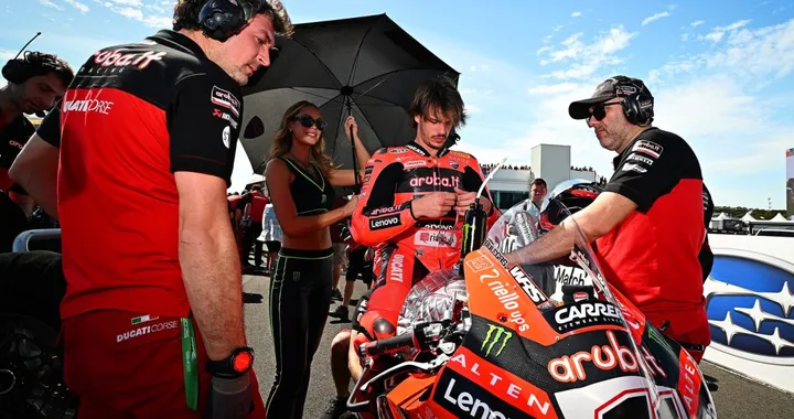 Bulega-Ducati, avanti tutta: rinnovo e test con la Desmosedici GP