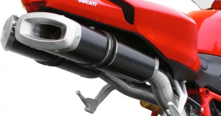 Scarico Spark Exhaust per le Ducati SBK 1198, 1098 e 848