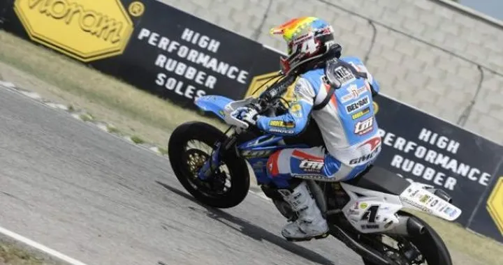 Italiano Supermoto: Thomas Chareyre vince il quinto round a Pomposa