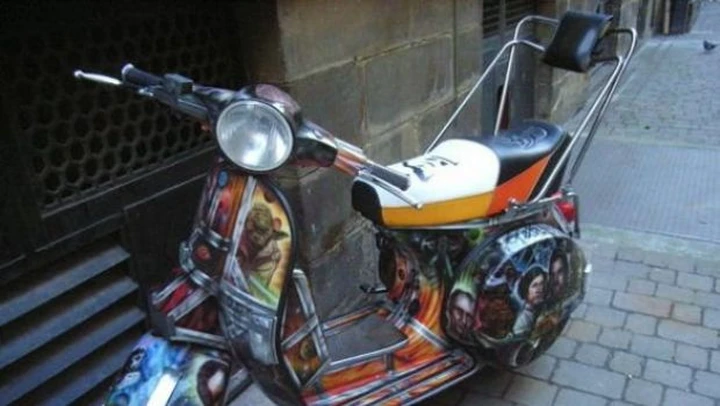 Foto del giorno: una Vespa PX da 