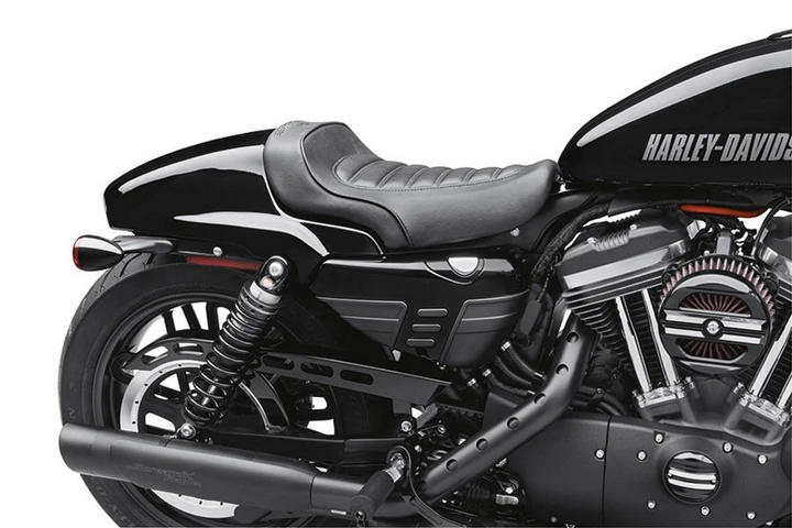 01_harley-davidson_cut_back_oil_tank_cover_57200139.jpg