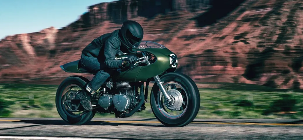 Triumph Thruxton 