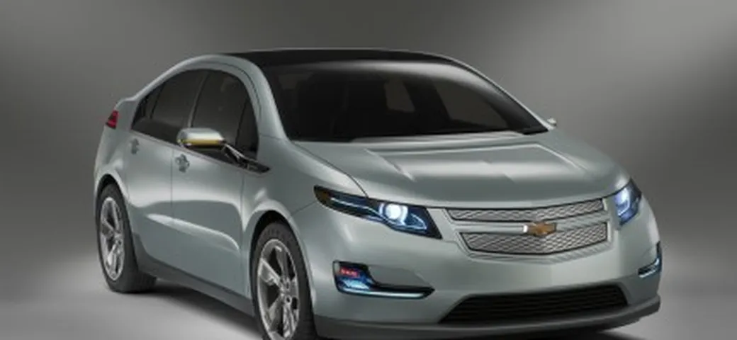 Svelata definitivamente la Chevrolet Volt, il regalo per i 100 anni di GM