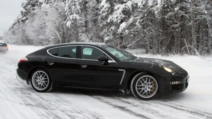 Porsche Panamera: nel 2013 debutterà il restyling con nuovi motori ed un'estetica rivoluzionata