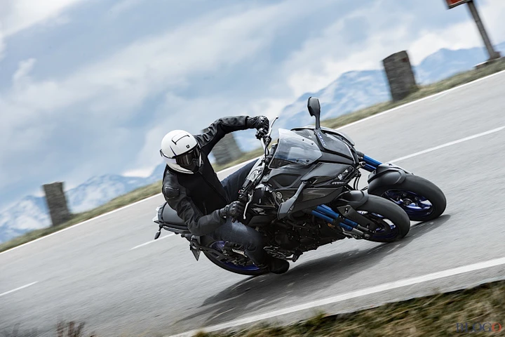 yamaha_niken_best_of_the_best