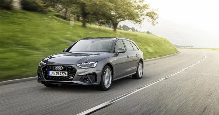 Audi A4 Avant 2023: allestimenti ancora più completi