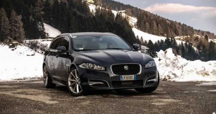 Jaguar XF Sportbrake 2.2D: la nostra prova su strada e su neve