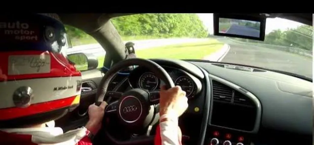 Audi R8 e-tron: il video del record sul giro al Nurburgring