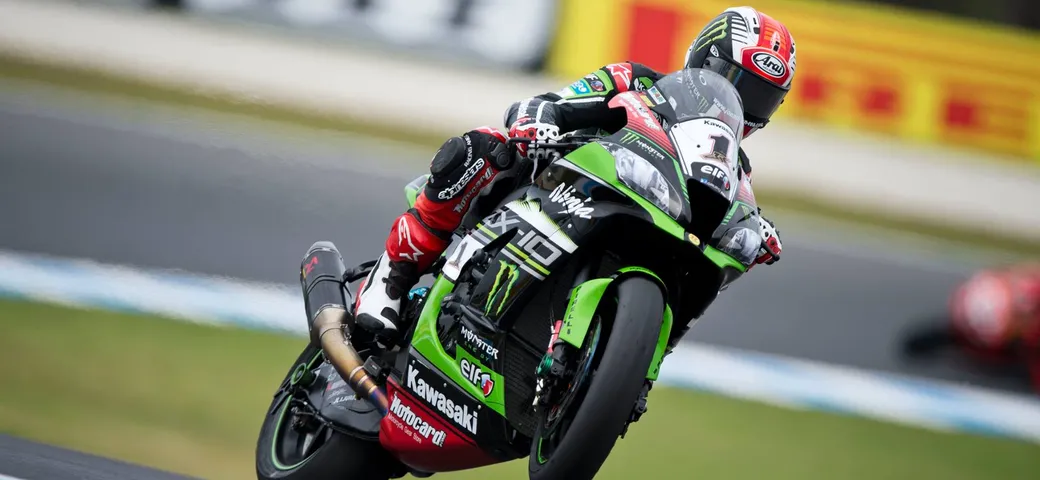 SBK, Jonathan Rea in diretta facebook con tifosi ed appassionati