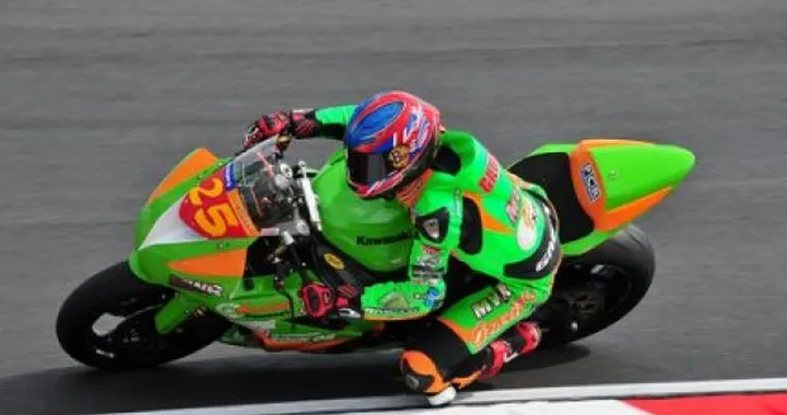 BSB: a Cadwell Park muore il pilota Superstock Ben Gautrey