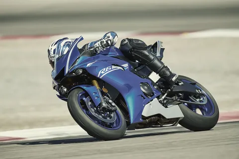 Yamaha YZF R6 2017 dati tecnici e prezzo Video
