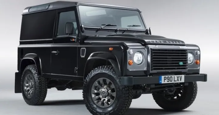 Land Rover Defender: addio definitivo nel 2015?