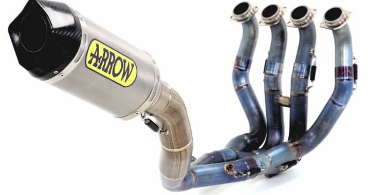 Arrow: Kit completi per Yamaha YZF-R1 M 2015