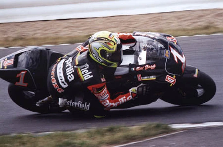 Max Biaggi e Aprilia, ora è ufficiale