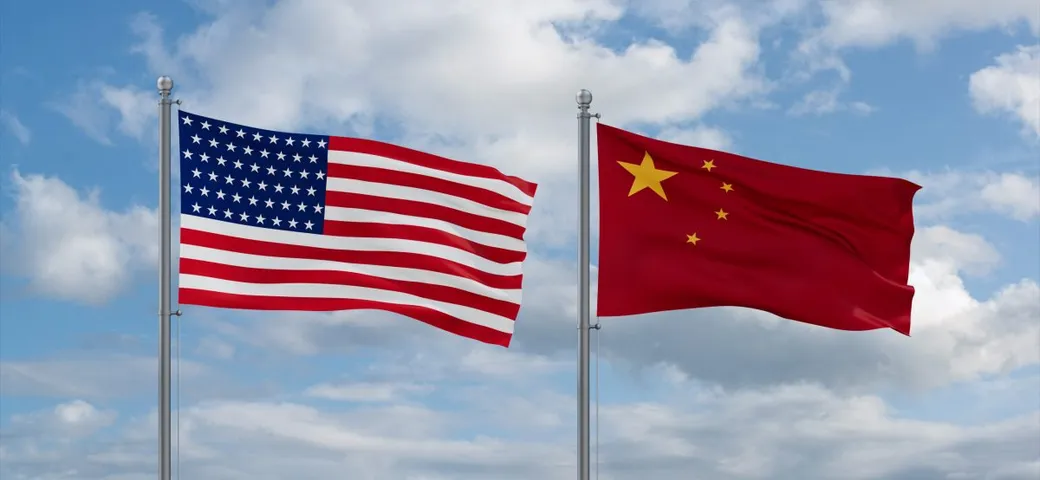 La Cina risponde ai dazi degli USA, Trump su tutte le furie