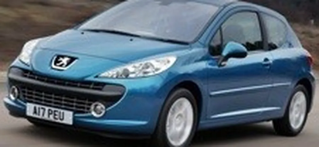 Nuovo motore da 120 cv per la Peugeot 207