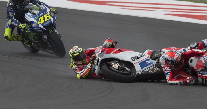 Iannone: "mi dispiace per il team, per Andrea e per tutta la Ducati"