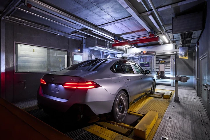Nuova BMW Serie 5 Dingolfing