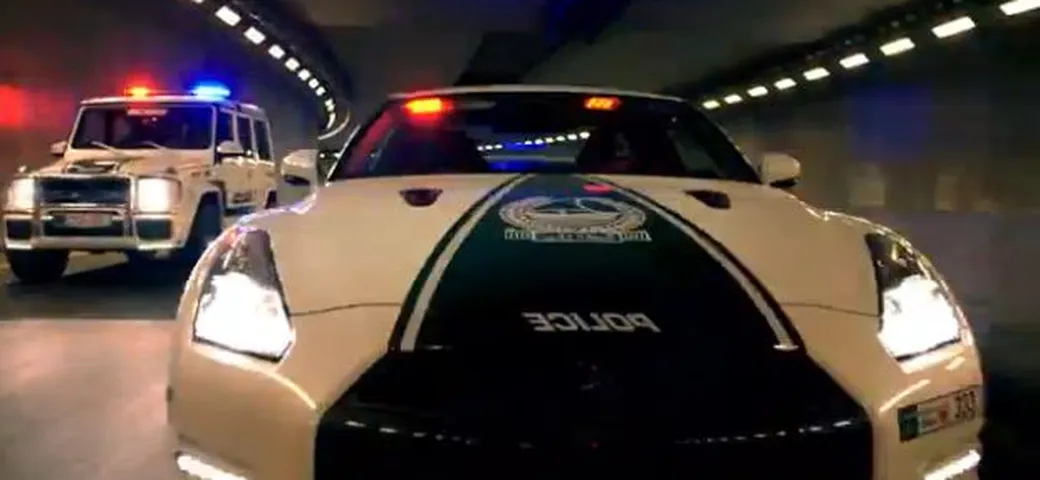 Le supercar della Polizia di Dubai [Video]