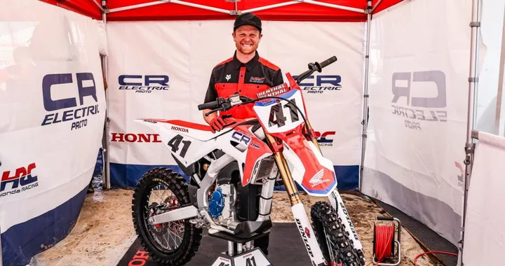 Honda CR Electric Proto eccelle nella sua prima gara di motocross ufficiale
