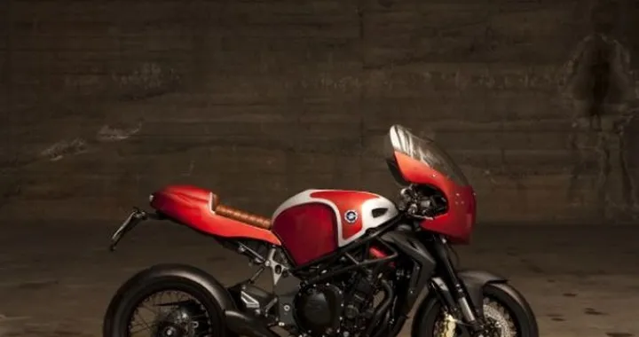 Officine GP Design: Phatos, Special su base MV Brutale 1090R 2012