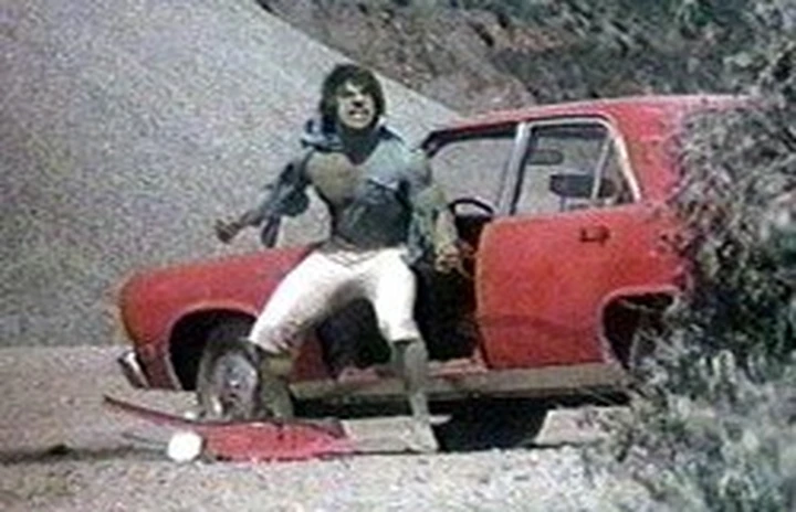 Comportamento aggressivo al volante punito come 