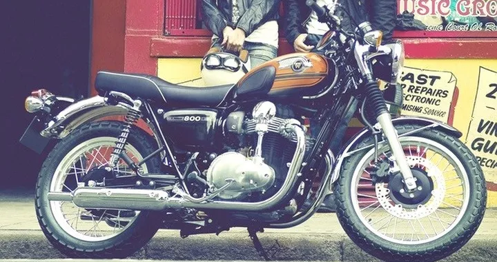 Kawasaki W800 Final Edition nelle concessionarie