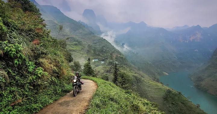 Royal Enfield e Vintage Rides, insieme per viaggi indimenticabili