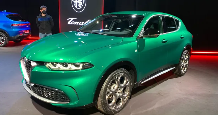 Alfa Romeo Tonale: dimensioni, interni, motori, uscita