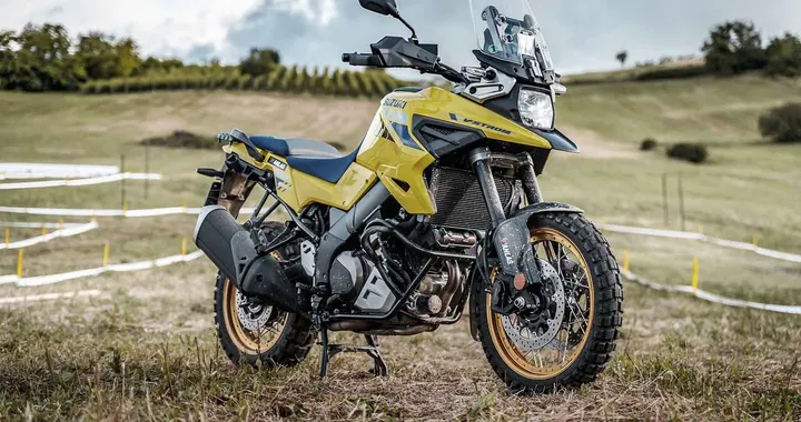 Suzuki V-Strom Academy 2022, aperte le iscrizioni: info e costi
