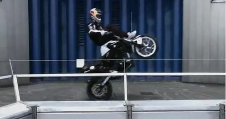 Giù il cappello, c'è Chris Pfeiffer