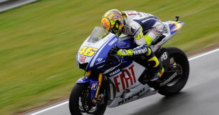 MotoGP: Valentino Rossi in pole anche al Sachsenring precede Lorenzo, Stoner ed Hayden