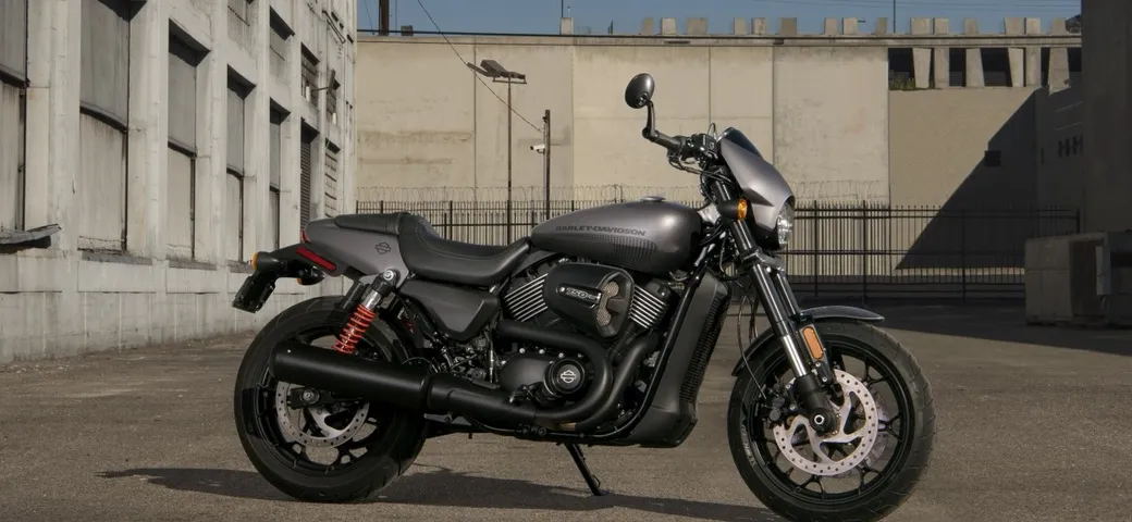 Harley-Davidson presenta il nuovo modello Street Rod