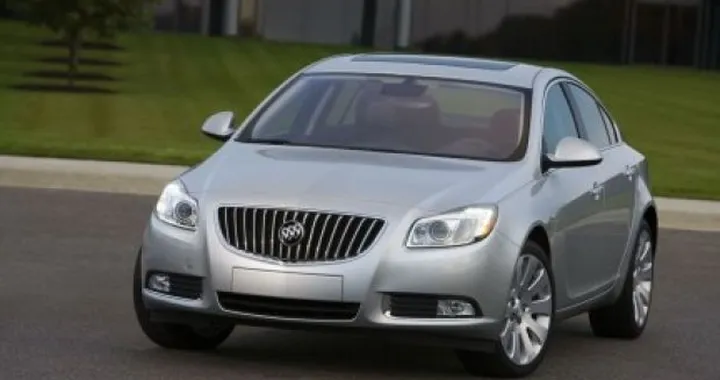Buick Regal: le immagini ufficiali della Insignia americana