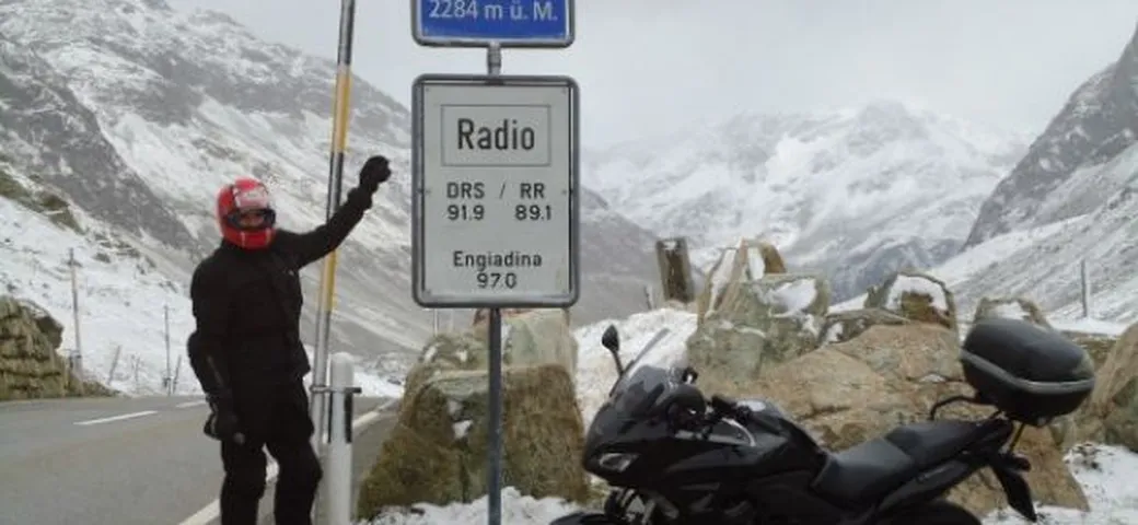 Foto del giorno: Julierpass sotto la neve