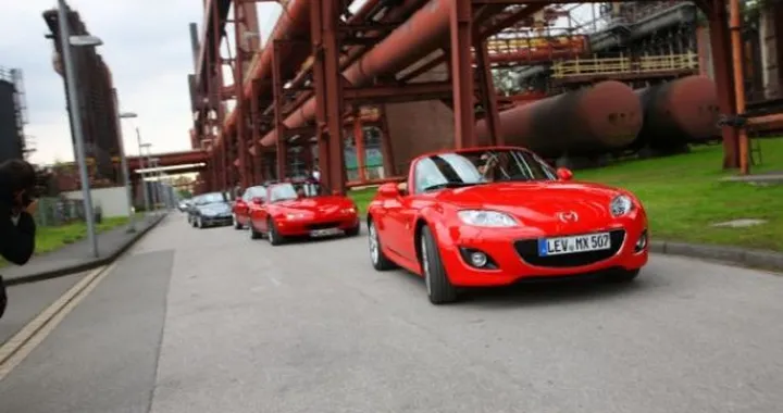 Mazda: le nuove tecnologie Skyactiv del motore Sky-G
