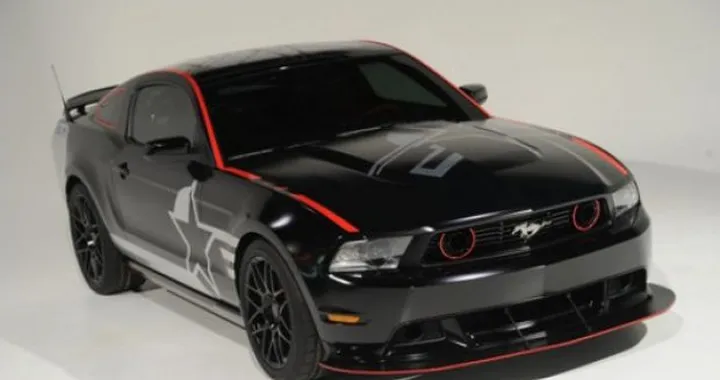 Ford Mustang Shelby Roush SR-71
