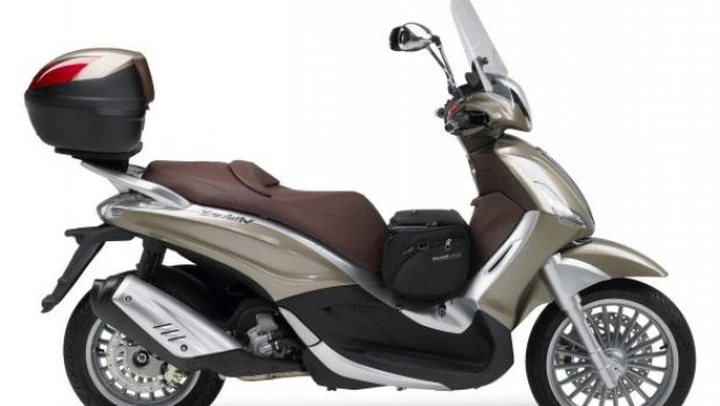Accessori GIVI per Piaggio Beverly 125 e 300ie