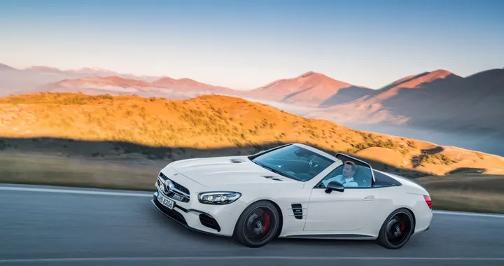 Mercedes-AMG SL: le ultime indiscrezioni sulla nuova roadster