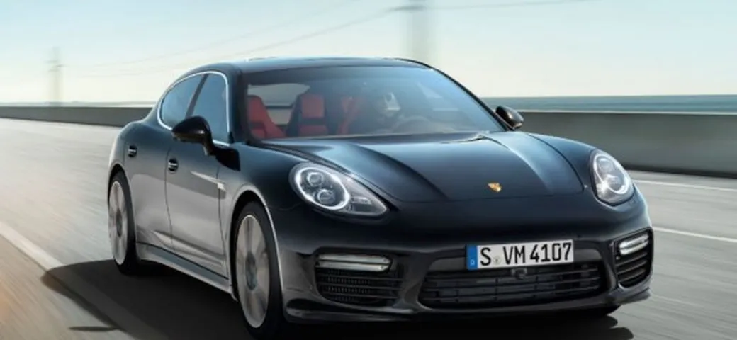 Porsche Panamera 2013: nuove immagini ufficiali
