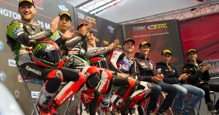 SBK 2015 Donington: dalle uova all'asfalto, piloti sempre in gara