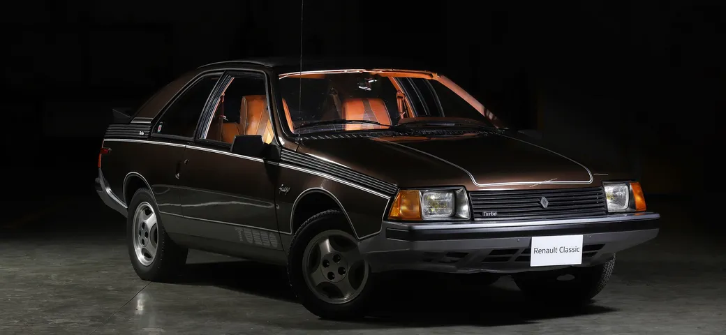 Renault Fuego: gli spot originali ed energici della coupé francese