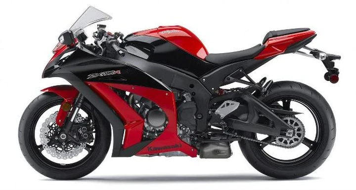 Kawasaki ZX-10R my 2016: sarà una evoluzione del modello 2011-2015