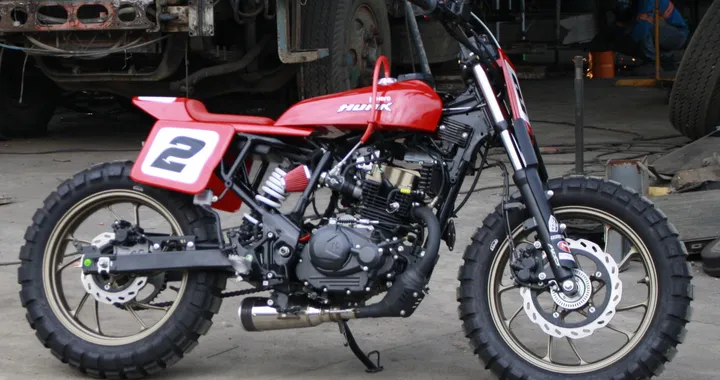 Hero Hunk 160R diventa "Deux": la trasformazione custom vince il contest Hero MotoCorp