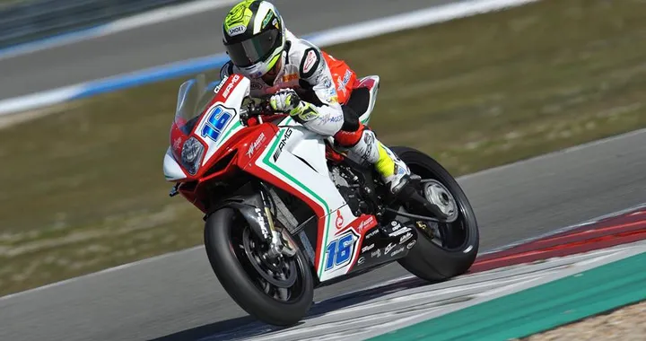WSS 2015, Portimao: Cluzel precede Sofuoglu nel Day-1