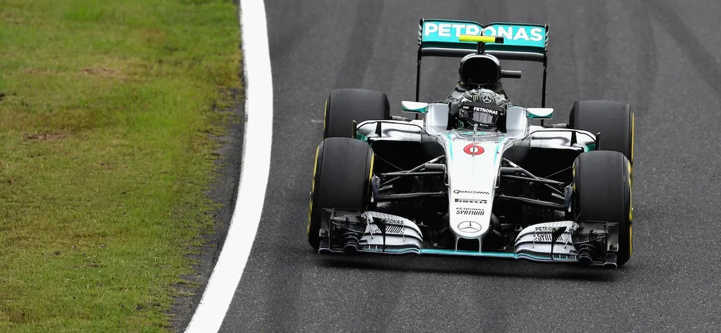GP Giappone F1 2016: trionfo Rosberg, Mercedes campione, 4° Vettel