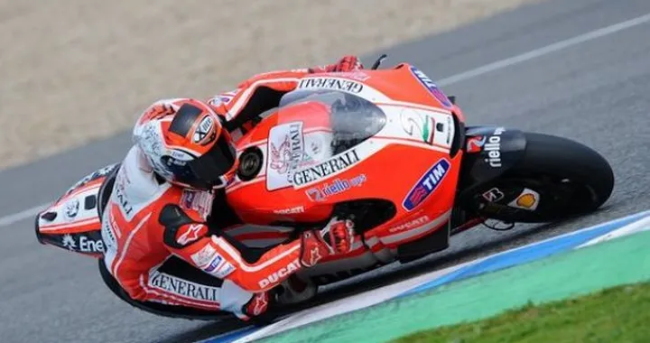 MotoGP, Ducati: Guareschi e Battaini concludono i test ad Jerez. Rossi e Hayden pronti per Sepang.