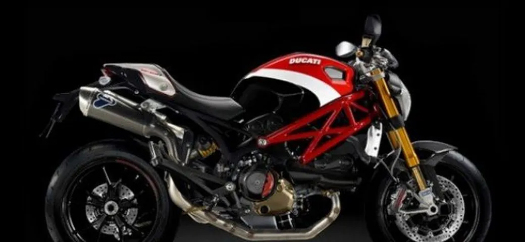 Magie da photoshop: Monster 848R