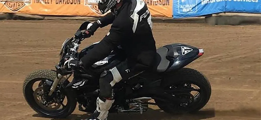 Fogarty come Biaggi: incidente in gara 
