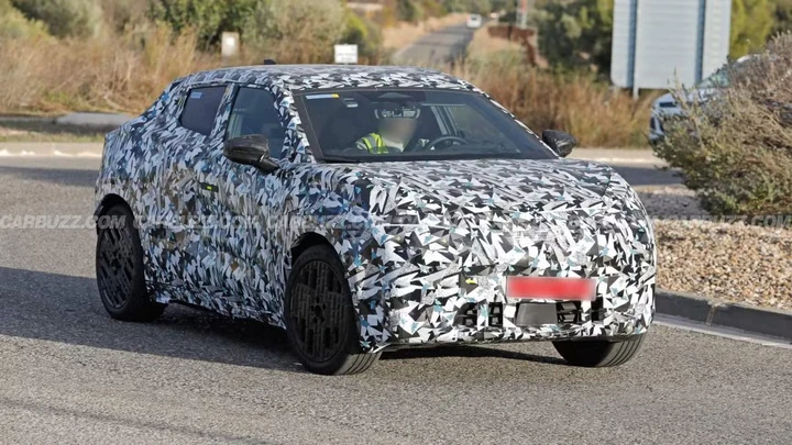 Nuova Nissan Juke, il crossover cambia pelle: sarà elettrico